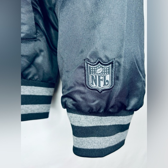 Adult NFL Team Apparel NFL Shield Bomber Jacket Black NEW | Medium - Picture 3 of 3